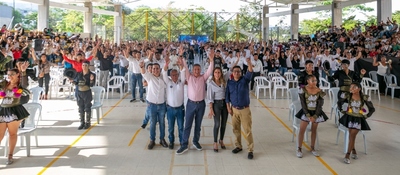 Foto de ciudadanos beneficiados