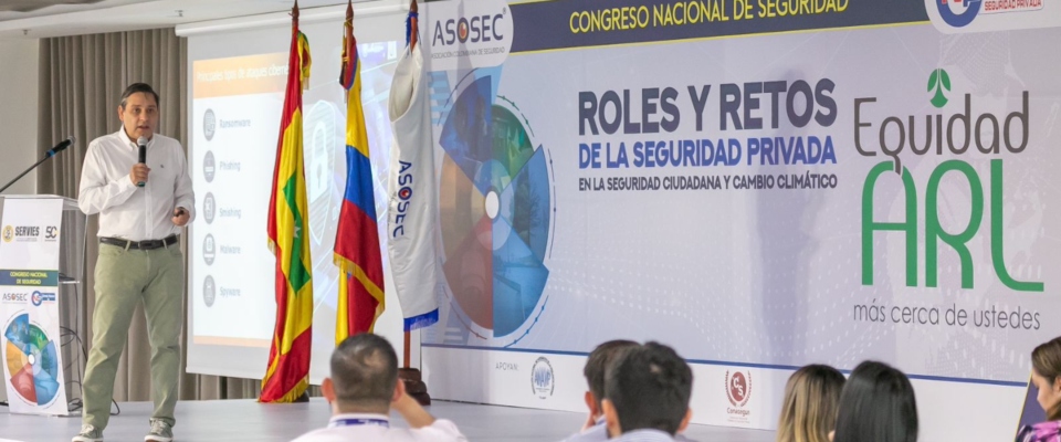 Foto del ministro TIC