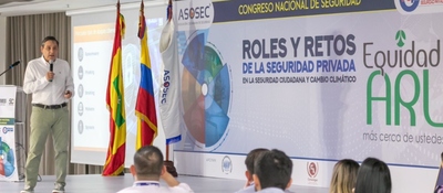 Foto del ministro TIC