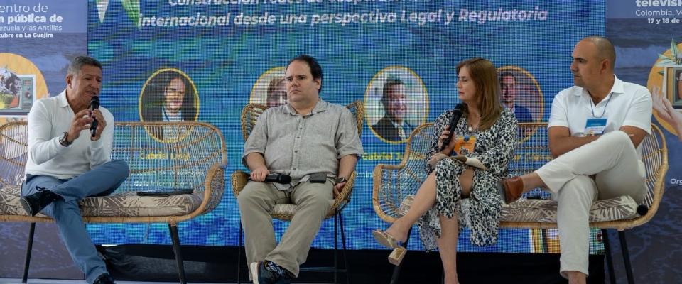 Foto de conferencistas internacionales