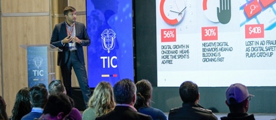 Foto de un exponente de Colombia 4.0