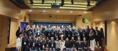 Foto de la ceremonia de premiación del Concurso Datos a la U