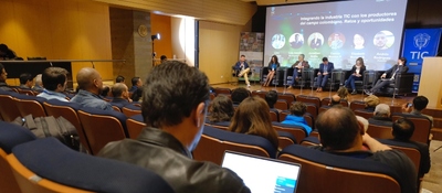 Foto de la reunión de AgroTIC 2024