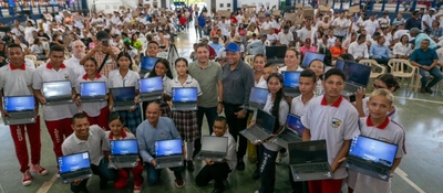 Foto de niños beneficiarios