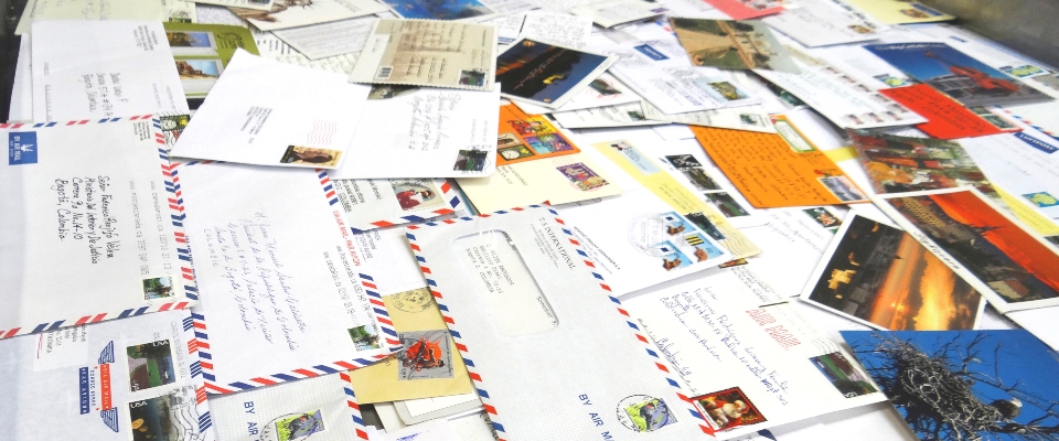 Foto de sobres y cartas Foto de sobres y cartas