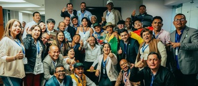 Foto de grupo que participo de la reunión Foto de grupo que participo de la reunión