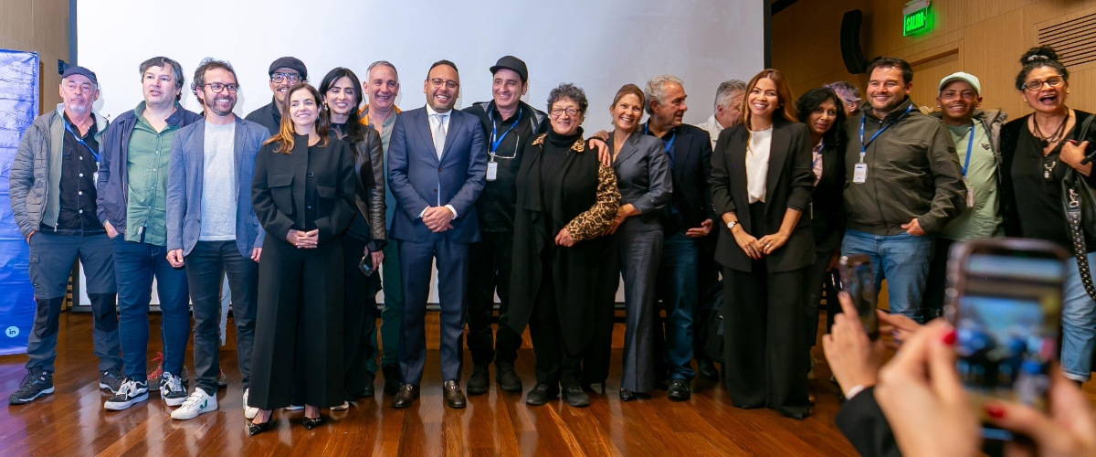 Foto de representantes de la serie Cosiaca Foto de representantes de la serie Cosiaca