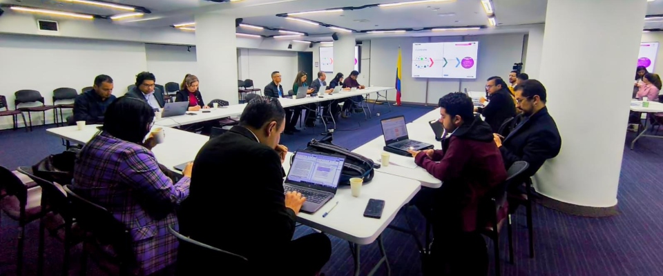 Foto del Comité Técnico y la Red Nacional de Innovación Pública