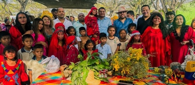 Foto de beneficiarios del Ministerio TIC