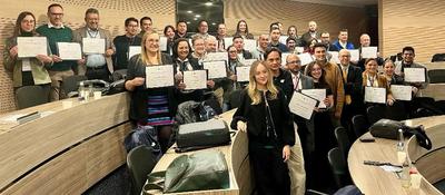 Foto de Líderes TIC en la capacitación de Inteligencia Artificial