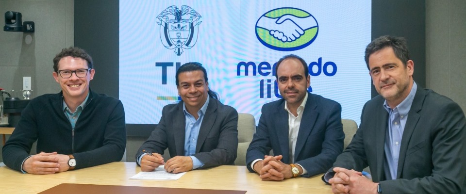 Foto de viceministro y directivos de Mercado Libre