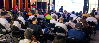 Foto de participantes en el evento