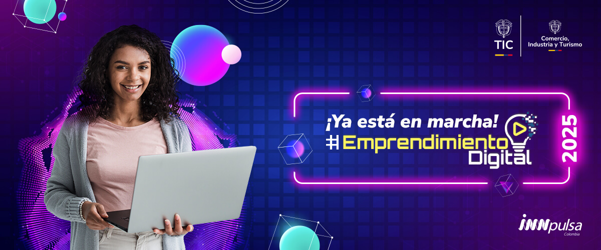 Imagen diseñada sobre el Emprendicmiento Digital que muestra una mujer con un computador portatil en sus manos