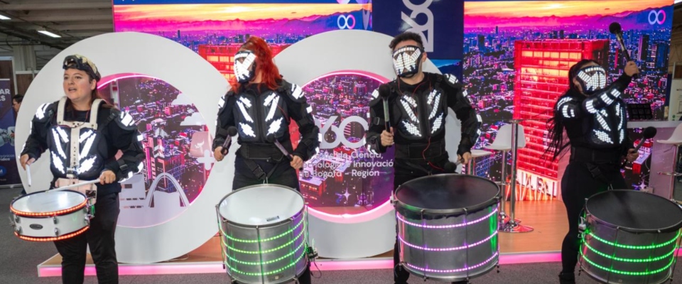 Foto de espectáculo de cierre de Col40