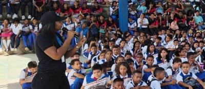 Foto de comunidad beneficiada del evento