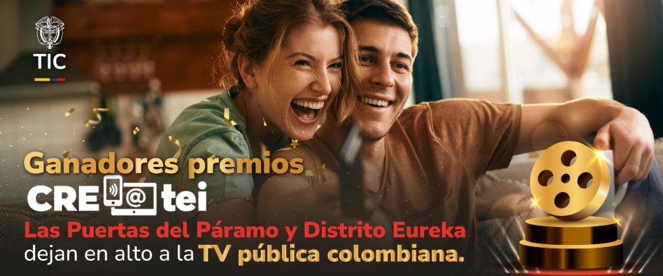Foto de pareja mirando tV y el logo ce CRE@tei