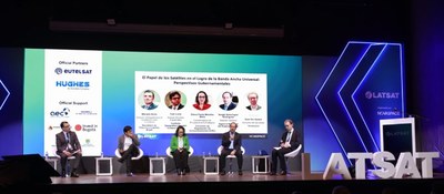 Imagen diseñada con invitación al GovCamp en Ibague, Tolima