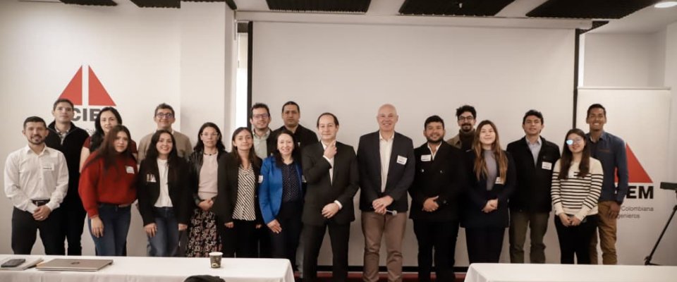 Foto de participantes en el curso