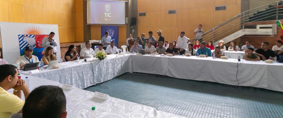 Foto de los asistentes a la reunión