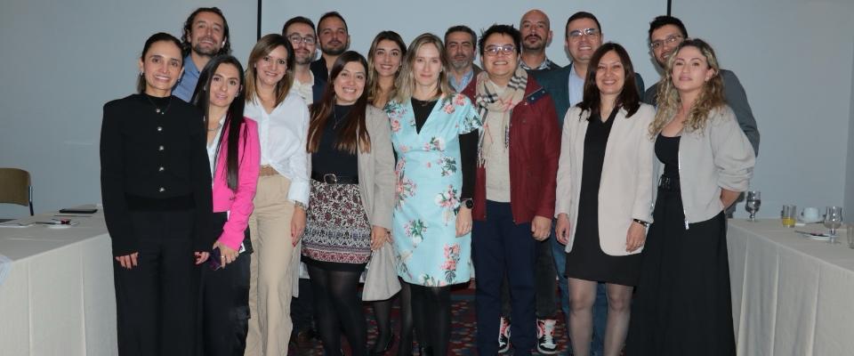 Foto de equipo de MinTIC y Fedesoft