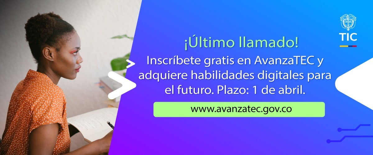 Mujer joven estudia con cuaderno mientras un anuncio promociona AvanzaTEC con inscripción gratuita y fecha límite del 1 de abril en Colombia