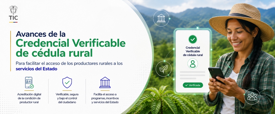 Productora rural usa un celular mientras una credencial verificable digital facilita el acceso a servicios y programas del Estado