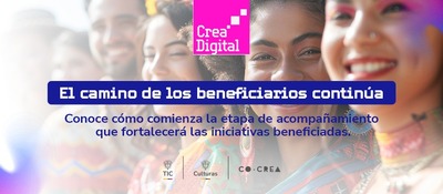 Personas sonrientes al fondo; logo Crea Digital arriba; texto centrado en azul y logos institucionales en la parte inferior.