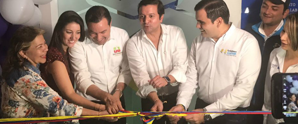  Florideños disfrutan del séptimo Punto Vive Digital Lab del país