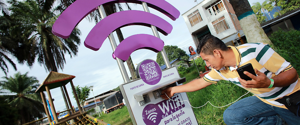 MinTIC hace balance de los avances en Mocoa y establece nuevos compromisos con la comunidad