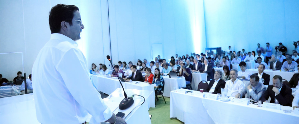 David Luna en la apertura del 5to Congreso Latinoamericano de Telecomunicaciones