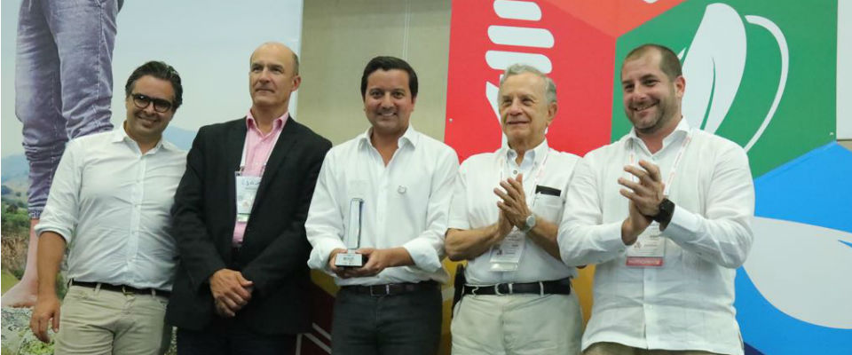 Ministerio TIC recibe premio Andesco 2017 a la Responsabilidad Social Empresarial