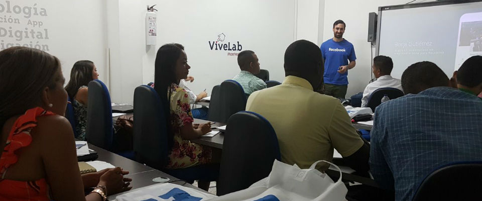Administradores de Puntos Vive Digital reciben capacitación de Facebook en herramientas digital