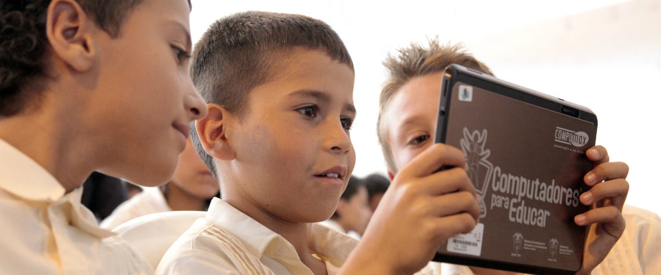 Abierta convocatoria pública para entregar 335 mil tabletas para educar