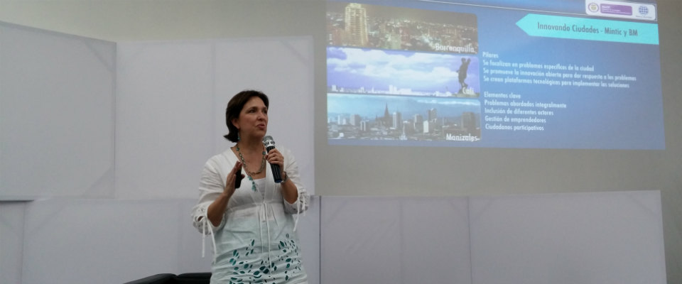 Viceministra TI participó del Foro Urbano Mundial en Medellín Viceministra TI participó del Foro Urbano Mundial en Medellín