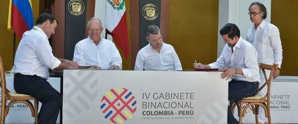 Ministro TIC firma convenio con Perú para mejorar el uso del espectro en la frontera