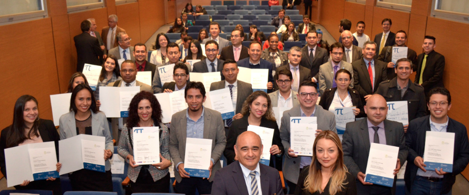 MinTIC-RENATA, 61 servidores públicos se graduaron en el programa de Gobernanza de TI