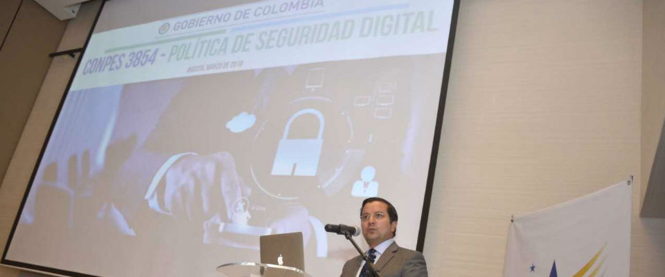 Seguridad digital, tema central del foro AmCham Colombia