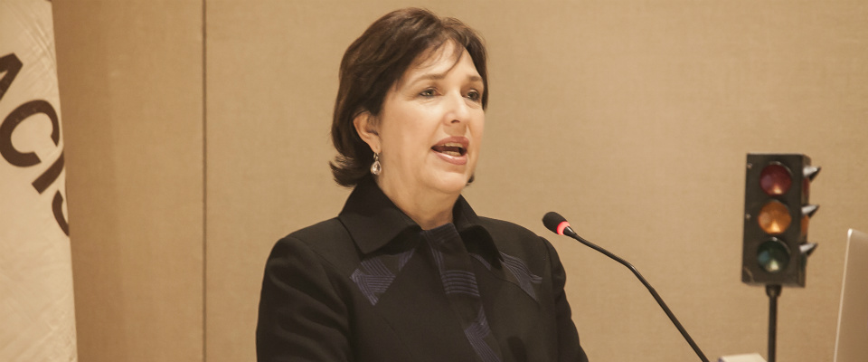 Viceministra TI - María Isabel Mejía