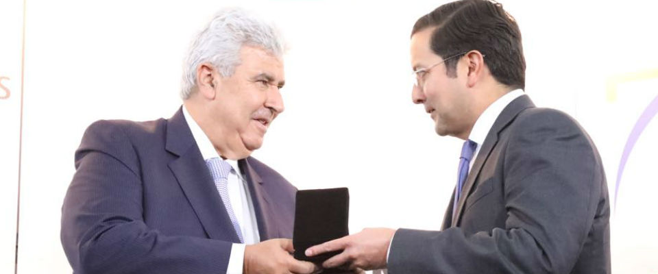 Condecoración con la Medalla Manuel Murillo Toro a RCN Radio