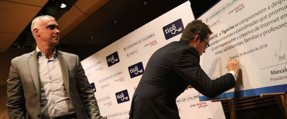 Se firmó alianza para promover el uso responsable y creativo de Internet