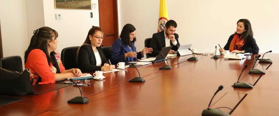 Ministra TIC se reunió con las entidades adscritas y vinculadas del sector