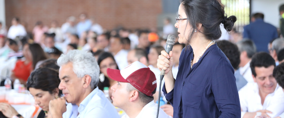 Taller Construyendo País, Ministra TIC Sylvia Constaín #VillavicencioConstruye