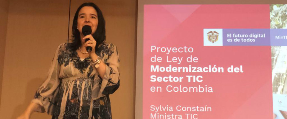 Socialización TIC en Bucaramanga, Santander.