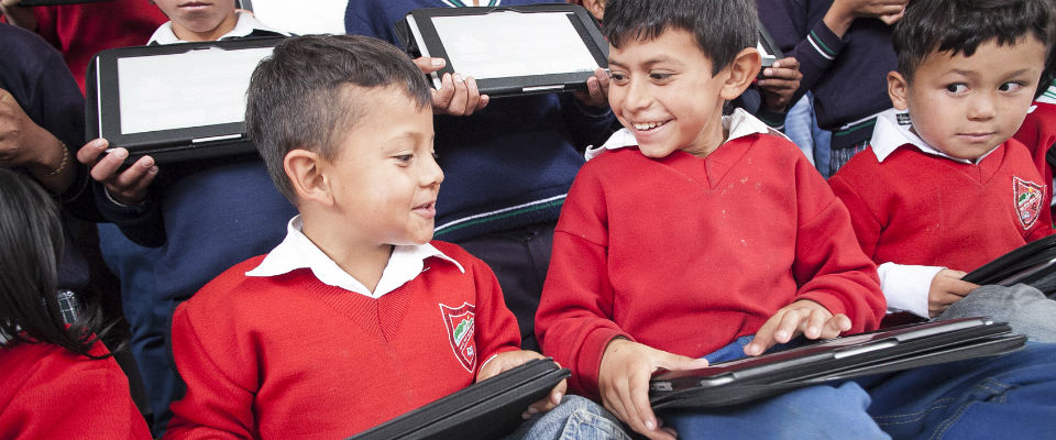 Entrega de Tabletas para Educar
