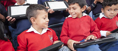 Entrega de Tabletas para Educar