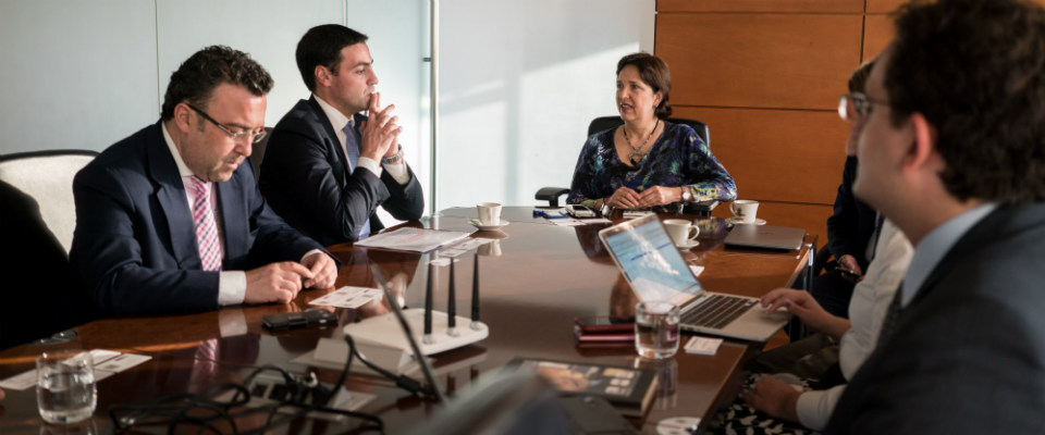 Viceministra TI - Maria Isabel Mejía reunida con delegación de la provincia de Vizcaya Viceministra TI - Maria Isabel Mejía reunida con delegación de la provincia de Vizcaya