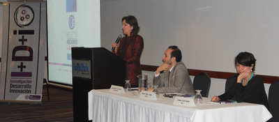 Viceministra TI María Isabel Mejía Jaramillo, Alejandro Olaya de Colciencias y Diana Lucio-Arias del Observatorio de Ciencia y Tecnología