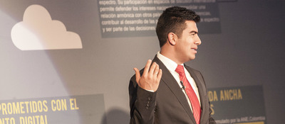 Oscar Giovanni León Suáre - Director de la Agencia Nacional del Espectro ANE