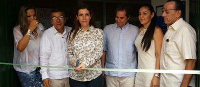 Ministra TIC (e) corta cinta para inauguración de Punto Vive Digital Plus