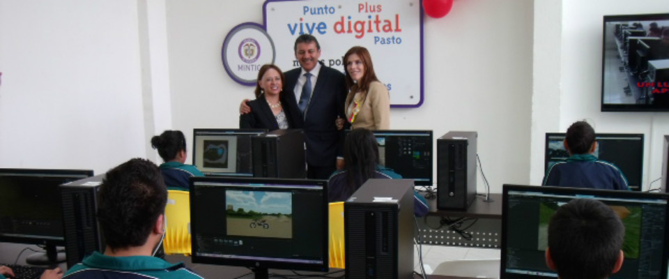 Viceministra TIC - Matía Carolina Hoyos en Punto Vive Digital Plus de Nariño Viceministra TIC - Matía Carolina Hoyos en Punto Vive Digital Plus de Nariño